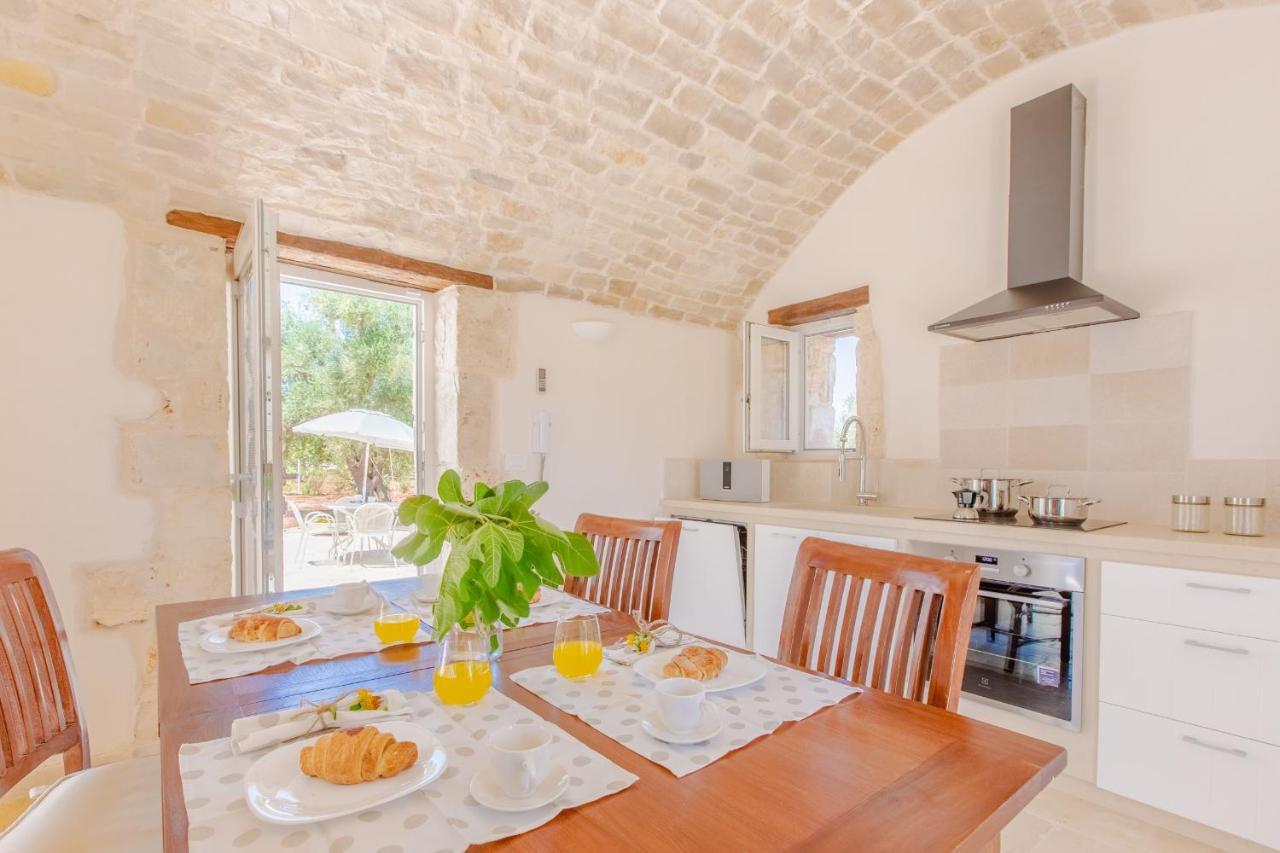 Trullo Zese Con Piscina Privata Villa San Michele Salentino Buitenkant foto